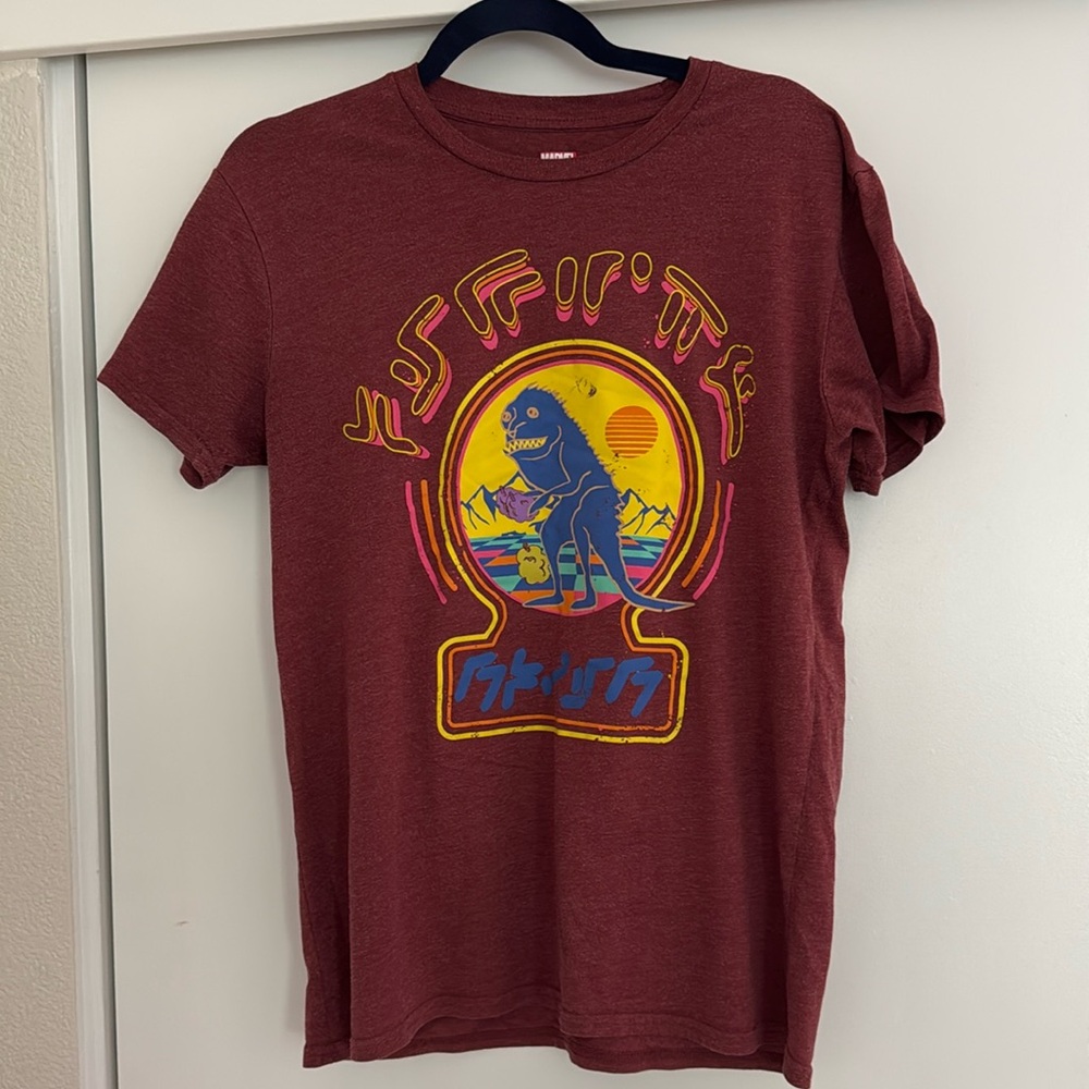 Disneyland Disney Marvel Guardians of the Galaxy Top size Medium